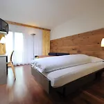 Seelandhotel Weisses Kreuz Lyss