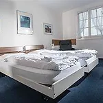 ホテル Seelandhotel Weisses Kreuz 3*