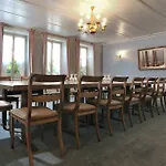 ホテル Seelandhotel Weisses Kreuz 3*
