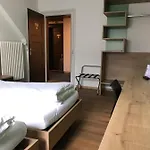 Seelandhotel Weisses Kreuz ホテル Lyss