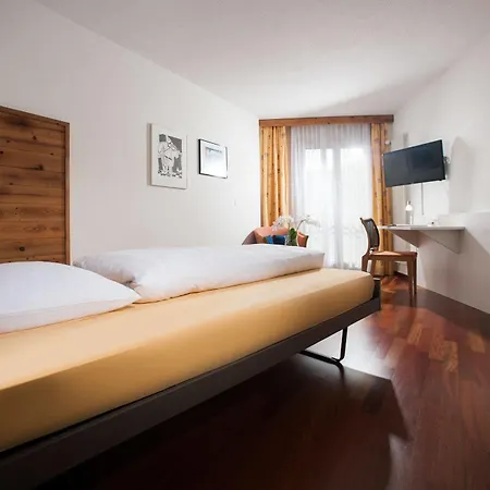 Seelandhotel Weisses Kreuz Lyss
