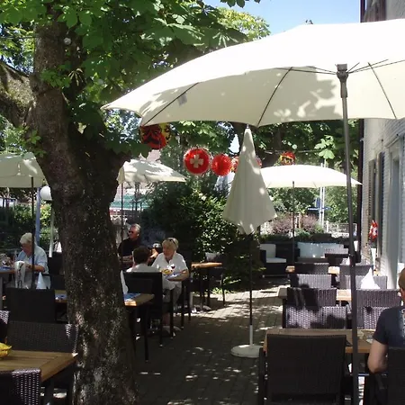 Weisses Kreuz Hotel